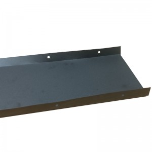 Musta PC-eristyslevy, liekin hidastava eristyslevy yläkansi, helppo taittaa akun eristyslevy